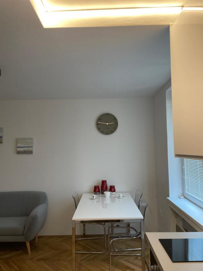 Apartman V Kratke Kamenicky Senov Eksteriør bilde